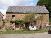 Ferme, Loches (Saint-Thual)