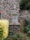 Croix de chemin, dite la Croix de Bais, rue de la Croix de Bais (Bais)