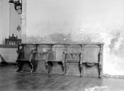 Ensemble de 2x5 stalles et 2 stalles isolées