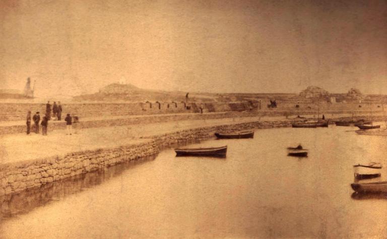 Fortifications et ensemble fortifié du port de Roscoff (Mo 95)