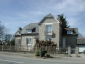 Maison, 18 avenue Du Guesclin (Tinténiac)