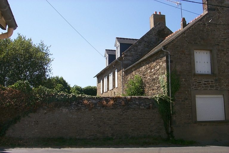 Ferme, 13, 15 rue des Français Libres, Terrelabouët (Cancale)