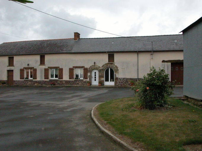 Ferme, actuellement maison, les Torières (Bédée)