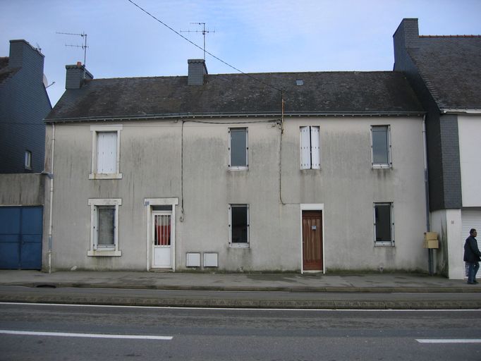 Ensemble de deux maisons, 68, 70 avenue 4 août 1944 (Vannes)