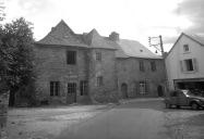 Ensemble de deux maisons, 9, 11 rue de la Tour d'Auvergne (Carhaix-Plouguer)