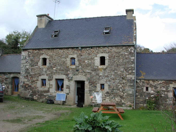 Ferme, Kerhuellan (Plestin-les-Grèves)