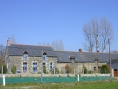 Alignement de fermes, les Champs Sinants (Cuguen)