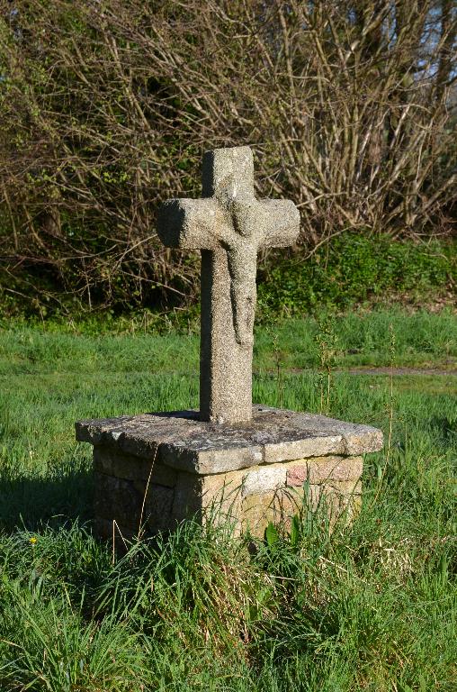 Croix de chemin (Ploubezre)