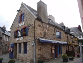 Maison, rue Saint-Yves (Paimpol)