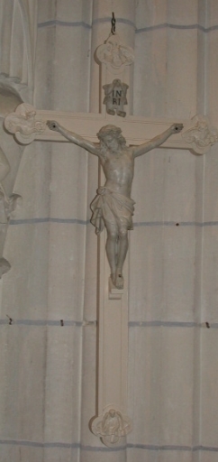 Croix : Christ en croix