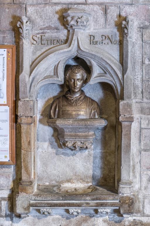 Buste-reliquaire : saint Etienne, basilique Notre-Dame-du-Roncier (Josselin)