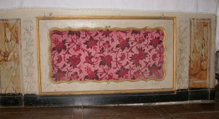 Autel latéral sud et tabernacle