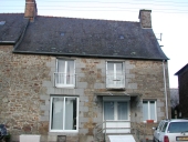 Maison, 5 place des Armes (Sens-de-Bretagne)