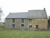 Alignement de deux maisons, la Ménetais (Saint-Domineuc)