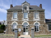 Mairie-école, rue de la Mairie (Aubigné)