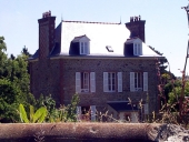 Maison dite Doux Séjour, 25 Grande Rue (Saint-Briac-sur-Mer)