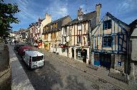 Rue Saint-Patern, de l'Hôpital et des deux frères Joubaud, anciennement Grande-Rue et rue de l'Hôpital (Vannes)