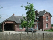 Ecole puis mairie, rue Louis Joseph Maudet (Saint-Gonlay)