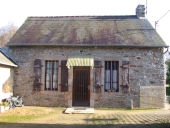 Les maisons, immeubles et fermes documentées sur la commune de Le Pertre