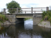 Pont routier, près de la Provôtais (Maxent)