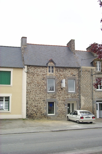 Maison, 2 rue de la Gare (La Fresnais)