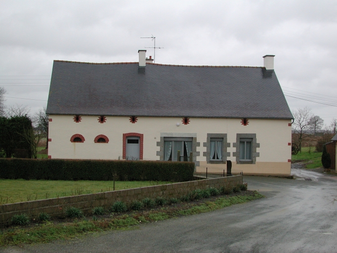 Ferme, actuellement maison, la Vigne (Etrelles)