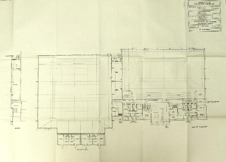 Complexe sportif des Omblais, rue du Vau Chalet (Betton)