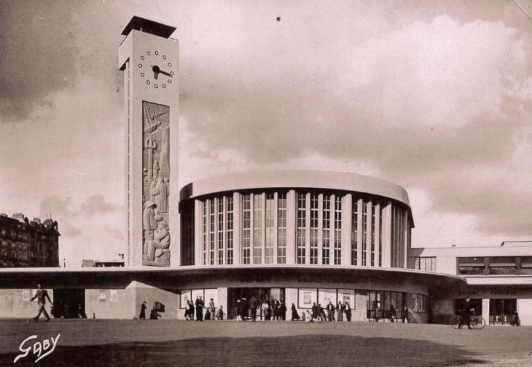 Gare de chemin de fer, 8 place du 19ème Régiment d'Infanterie (Brest)