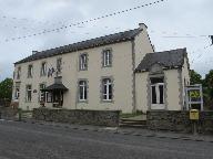 Mairie-école, actuellement mairie, route de Rochefort (Saint-Gravé)