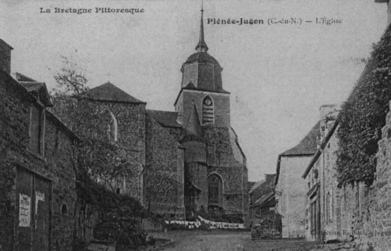 Eglise paroissiale (Plénée-Jugon)