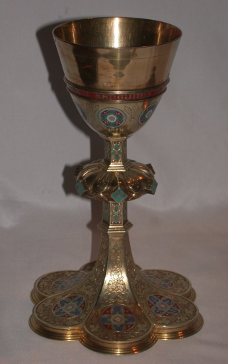 Calice et patène 1 dans leur boîte