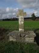 Croix de chemin, la Ville Éon (Caro)
