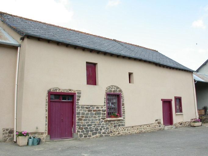 Alignement de deux maisons, puis ferme, la Rossignolière (Langouët)