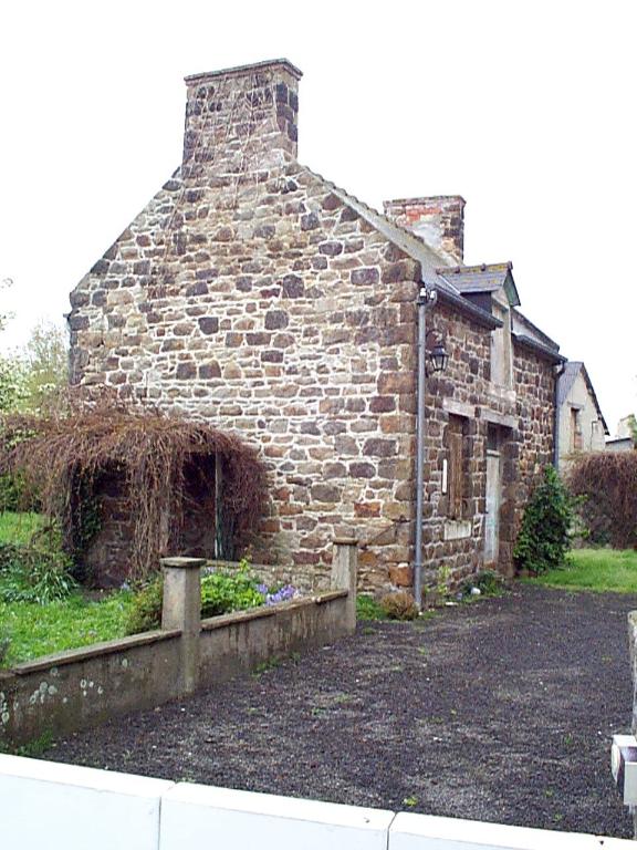 Maison, 1 rue des Tourailles (Hirel)