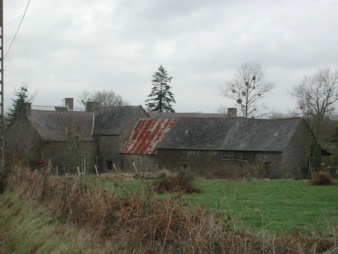 Ancienne ferme, le Noizil (Bonnemain)