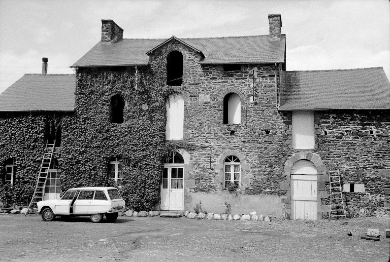 Ferme de Beauchêne (Langrolay-sur-Rance)