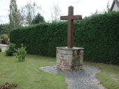 Croix de chemin, rue de la Vilaine (Sainte-Marie)