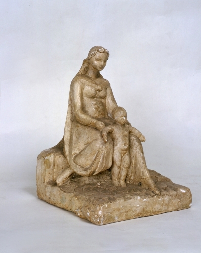 Statue 1 : Vierge à l'enfant, dite la Vierge aux roses (?)