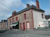 Immeuble à logements, rue de la Grange (Noyal-Châtillon-sur-Seiche)