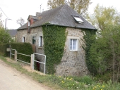 Moulin à farine de Mirbel, actuellement maison, Mirbel (Broons)