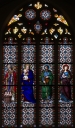 Verrière à personnages de la baie 0 : Saint Nicolas de Bari, Vierge à l'Enfant, Saint Joseph, Sainte Marie-Madeleine et verrières décoratives