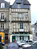 Maison, 13 place du Poids Public (Vannes)