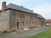 Ferme, les Prons (Pleugueneuc)