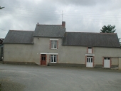 Maison, 2 rue du Gué (Andouillé-Neuville)