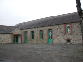 École, actuellement salle saint-Hypolithe (Etrelles)