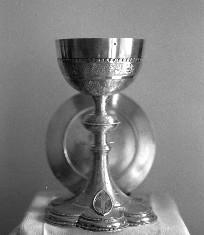 Calice & patène 5, église Saint-Martin (Saint-Martin-sur-Oust)