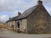 Alignement de maisons, la Pagerie (Liffré)