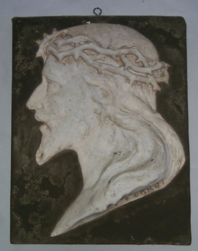 Bas-relief : Tête de Christ souffrant