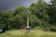 Croix monumentale, route départementale 776 (Mernel)