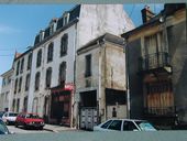 Immeuble ; hôtel de voyageurs Luneau, puis café Au Bon Muscadet, 4 rue Olivier de Clisson (Vannes)